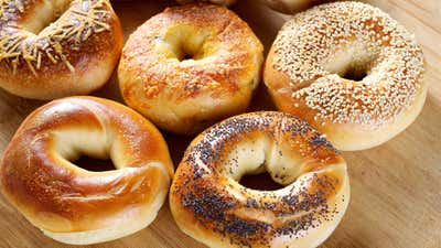 What’s a Headless CMS? Explained with Montreal Bagels (Infographic)